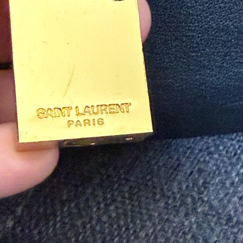 Saint Laurent Sac de Jour leather tote - Picture 13 of 14